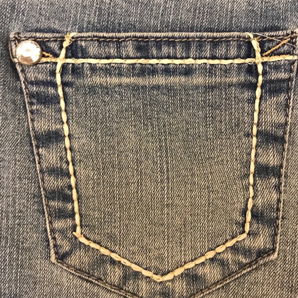 Short - Picture 7 of 7